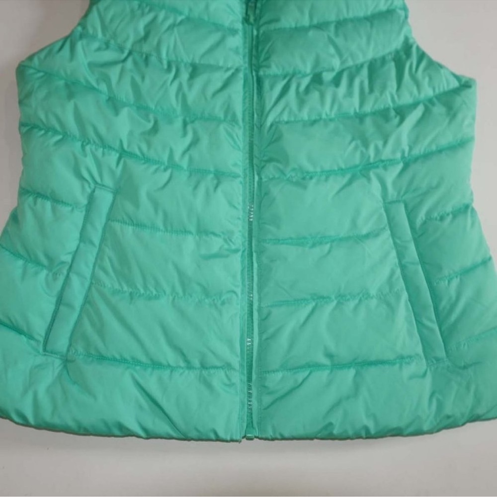 Gap Women's Cold Control Windproof Sleeveless Puf… - image 3